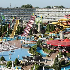 Aqua Nevis & Aqua Park 4*, סאני ביץ' בולגריה
